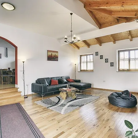 Irena Villa Krnica